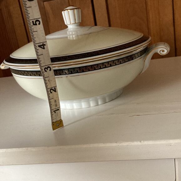 Vintage Narumi Japan “Greek Key” Elegant Covered Serving Bowl - Picture 15 of 16